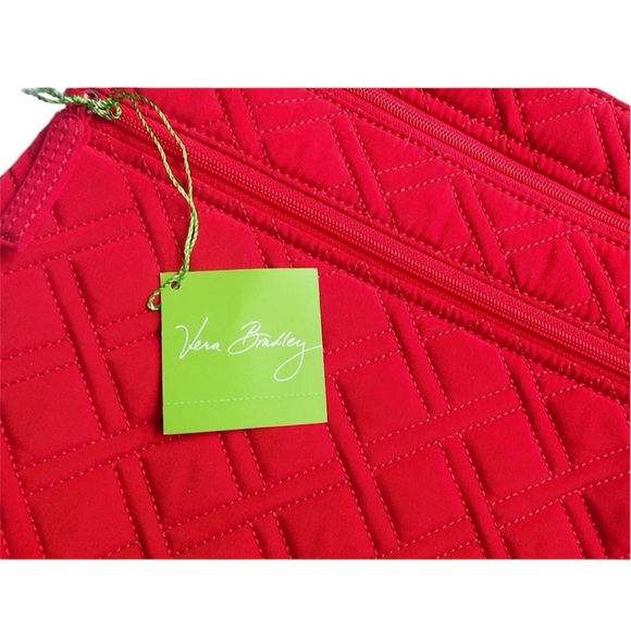 NWT Vera Bradley Vibrant Red Quilted Crossbody Bag. Triple Zip Hipster Subset - Picture 2 of 5